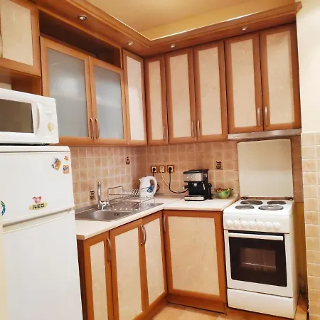 Eтаж от къща с двор в супер центъра Appartement Burgas
